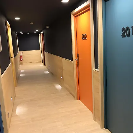 Hotel-restaurant 
